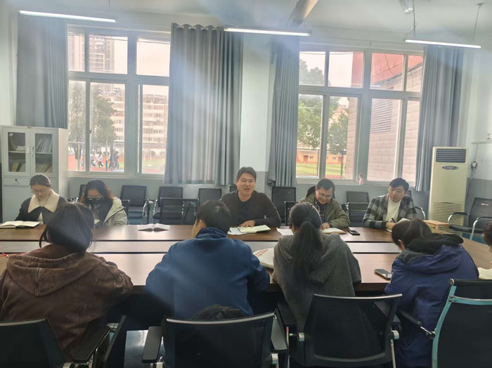 照片1_副本.jpg 照片1_副本.jpg